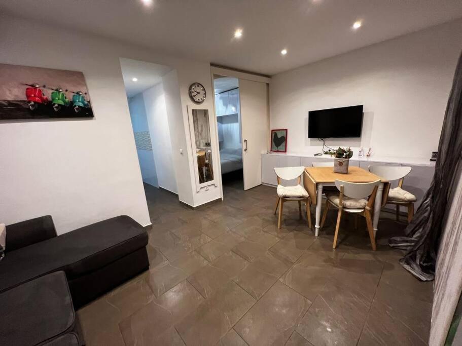 Great Apartment Close To Plaza De Torres Alicante Luaran gambar