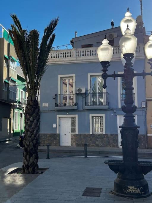 Great Apartment Close To Plaza De Torres Alicante Luaran gambar
